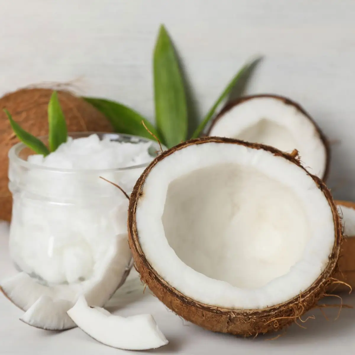 MCT Oil in Skincare: Why Your Skin Loves It + How We Use It | Queen Cannabie